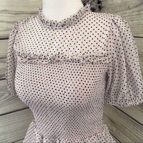 Express Light Blush Pink Dot Peplum Cropped Puff Sleeve Top - Picture 6 of 8